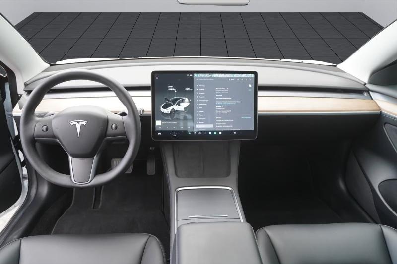 Tesla Model 3 Long Range AWD Premium - 2